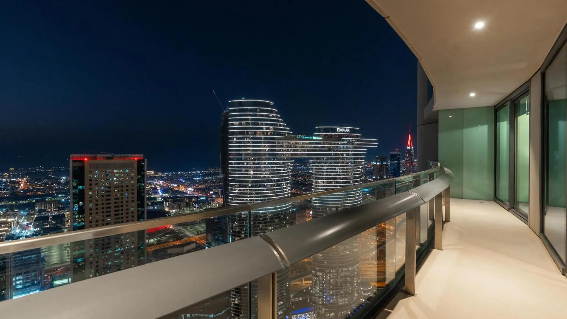 Apartment Vacay Lettings - Burj Vista Tower 1- Direct Dubai Mall Access United Arab Emirates