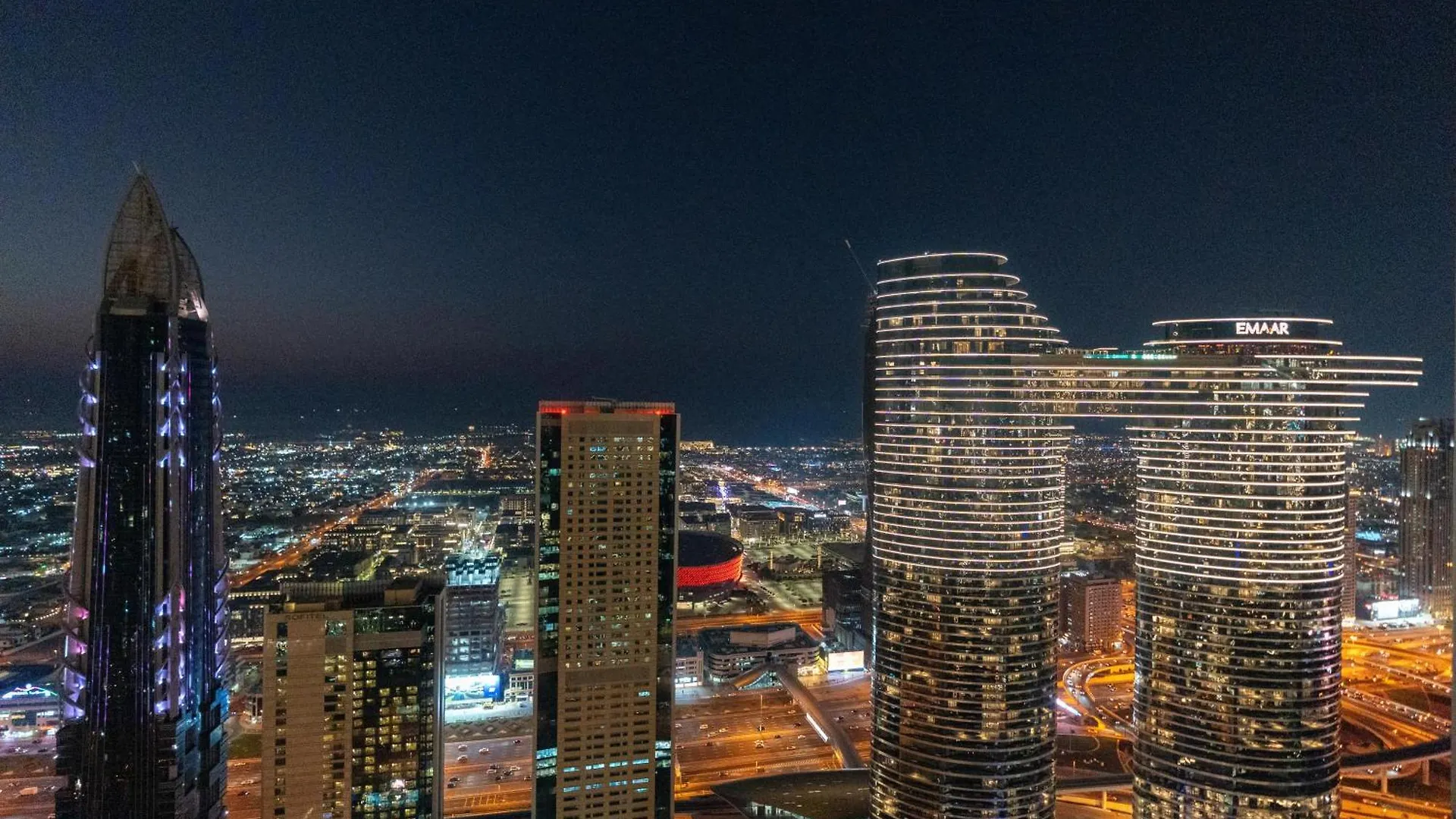 Vacay Lettings - Burj Vista Tower 1- Direct Dubai Mall Access