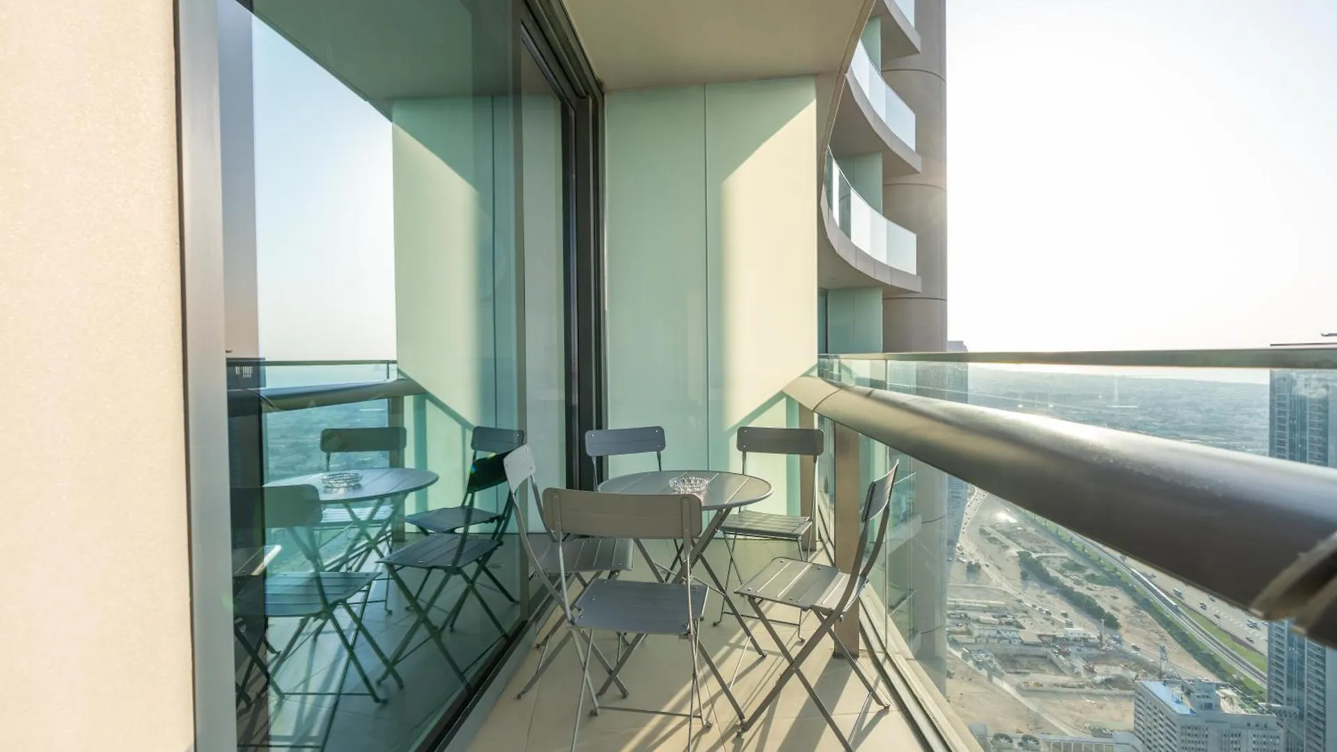 Apartment Vacay Lettings - Burj Vista Tower 1- Direct Dubai Mall Access United Arab Emirates